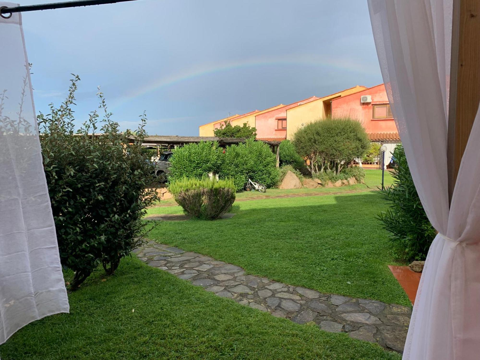 Punta Molara Casa Smeralda: Con Giardino E Vicino Al Mare מראה חיצוני תמונה